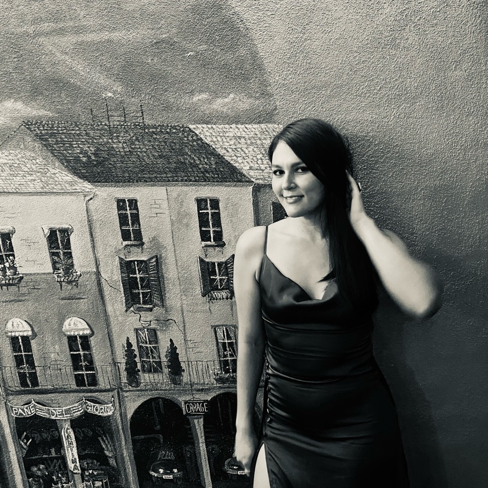 Meet your Posher, Nohemi